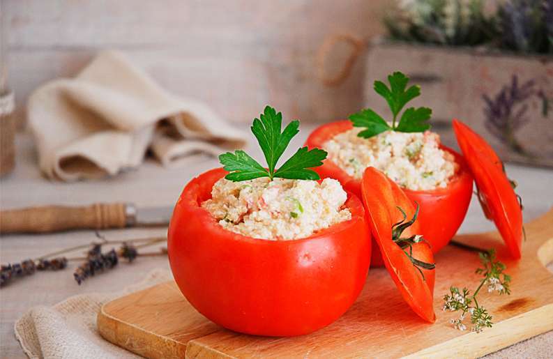 Tomates rellenos - Clásico y Gourmet - Recetas fáciles y tips de cocina  casera